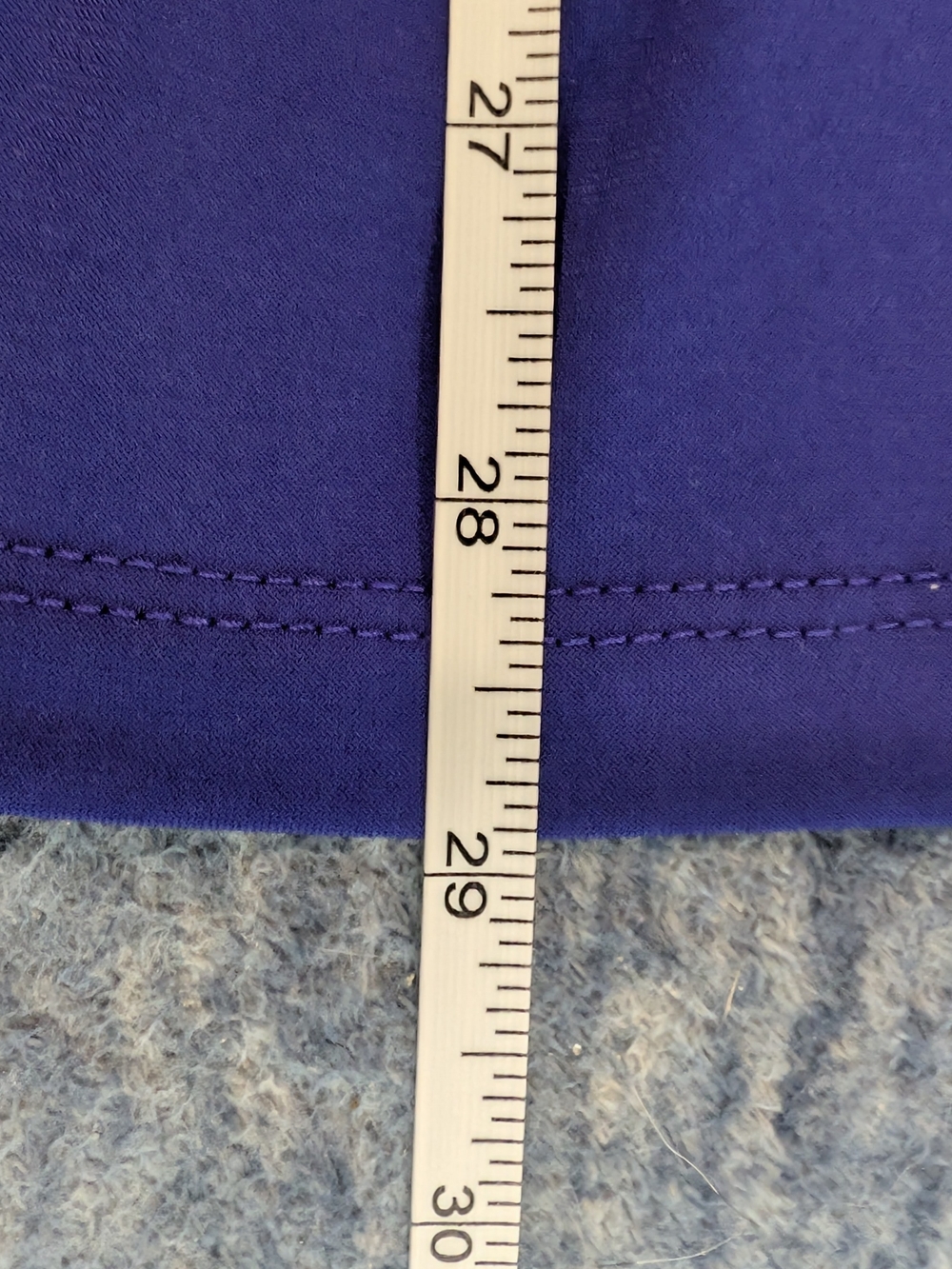 Susan Graver Large Royal Blue Keyhole Neck Top - Picture 9 of 9